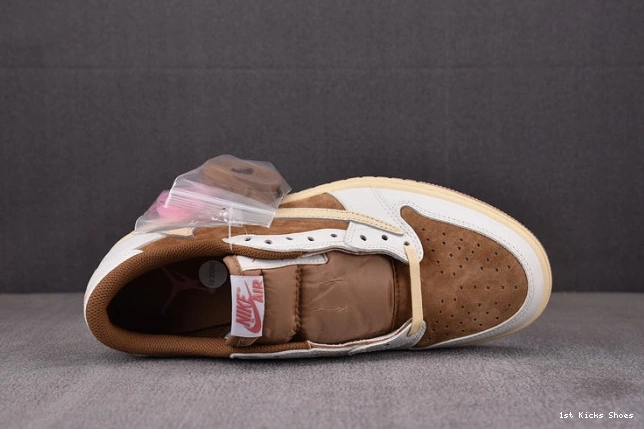 1st Kicks AJ Low Scott 1 SP x Travis DM7866-106 OG 0707